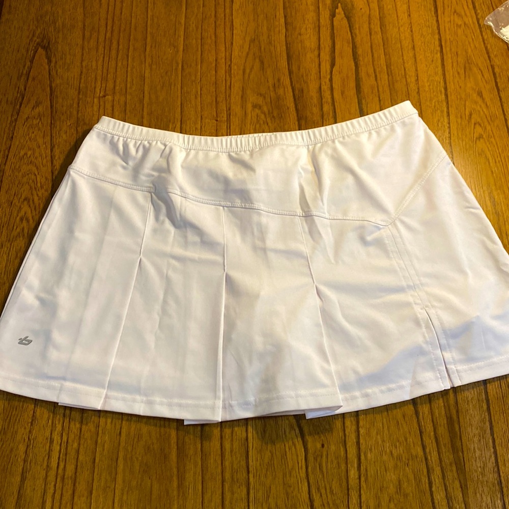 Bolle Women’s Tennis Skirt Shorts White Size Large with Spandex